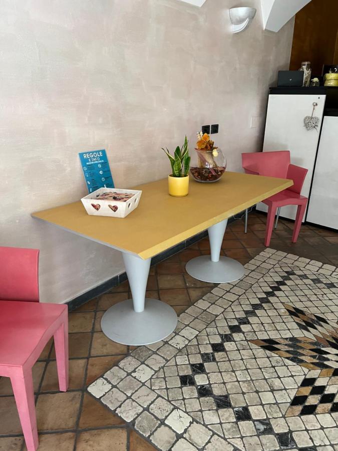 Marieta Rooms Sarzana Εξωτερικό φωτογραφία